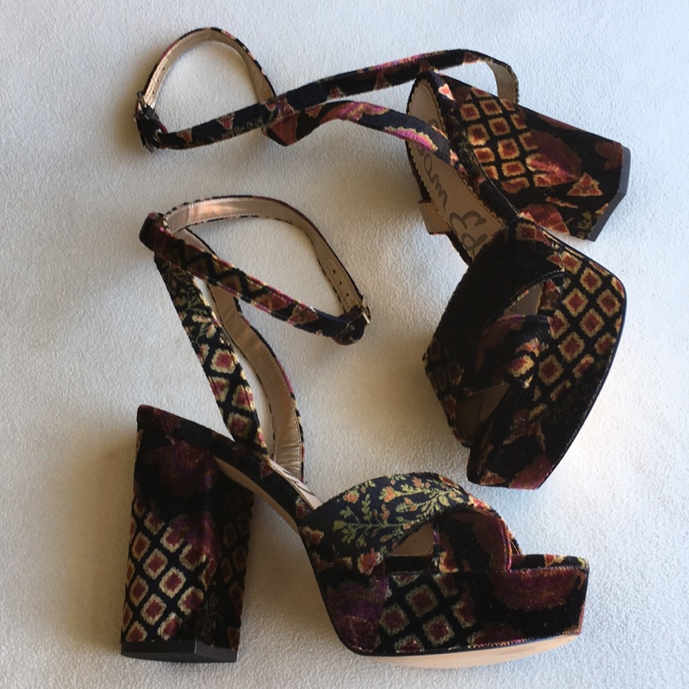 Sam Edelman “Mara” velvet print heels with straps that wrap and buckle, 6.5.